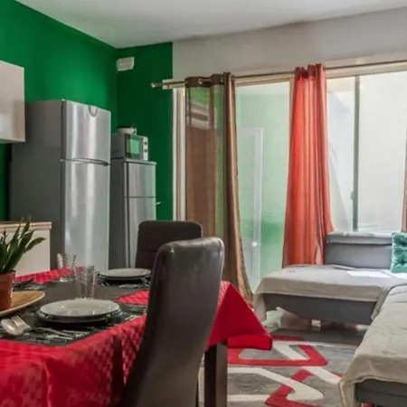 Room 1 - Private Room With Ac Wifi And A Shared Bathroom